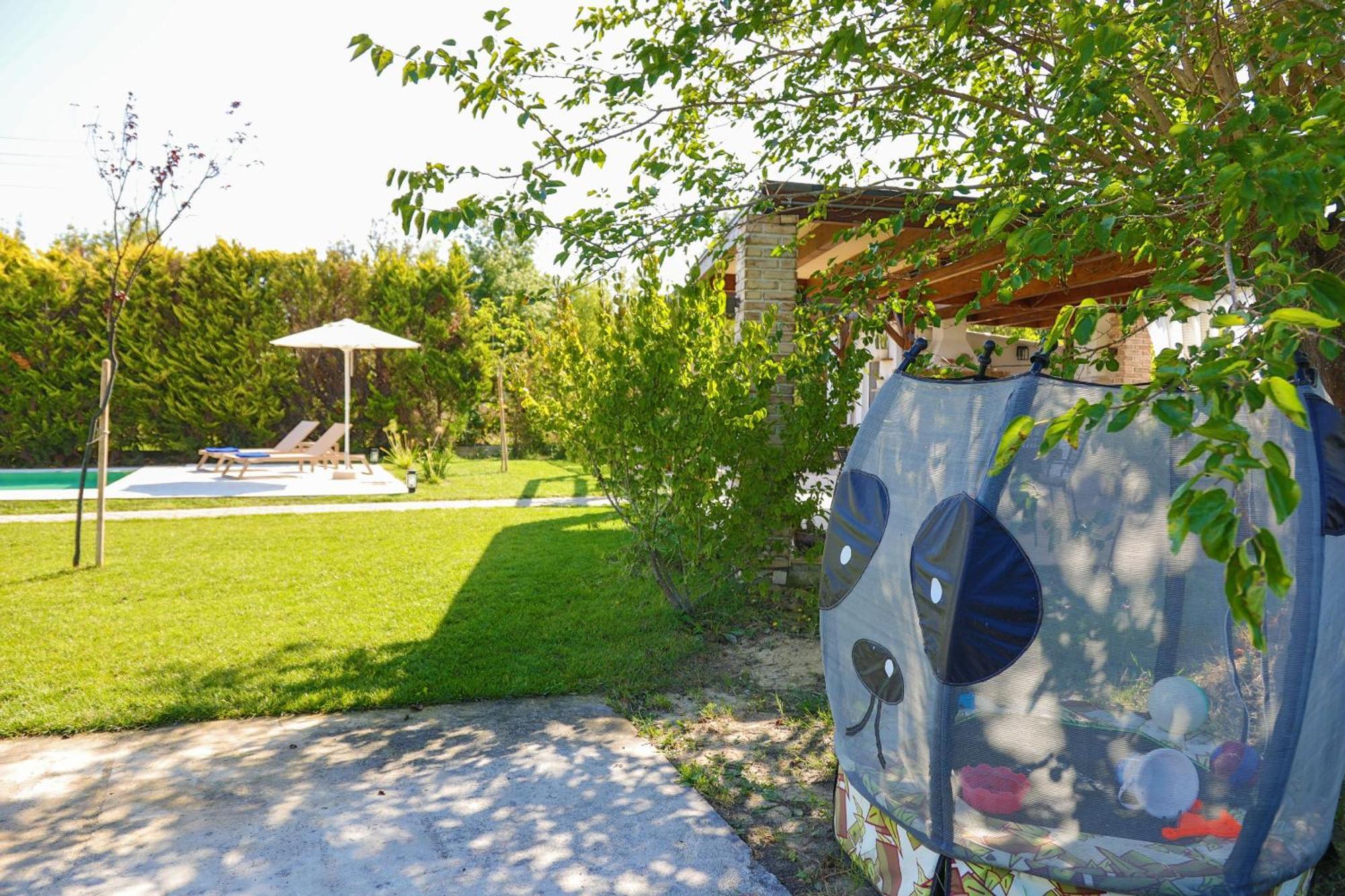 Villa Teresa روذا المظهر الخارجي الصورة